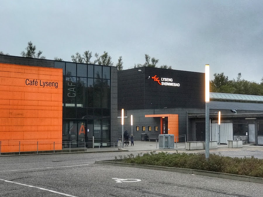 Lyseng svømmebad